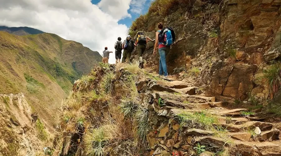 hike-inca-jungle