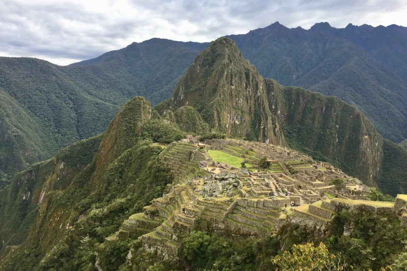 difference between sacred valley and machu picchu 
